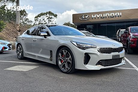 Silver 2020 Kia Stinger Sedan GT (black Leather)