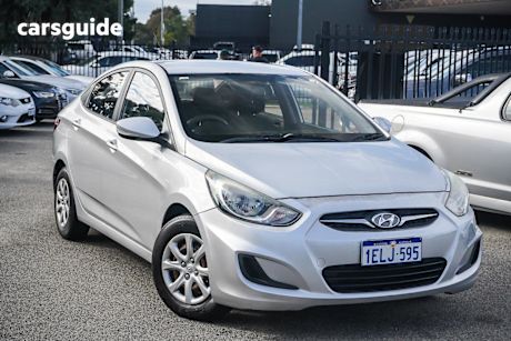 Silver 2013 Hyundai Accent Sedan Active