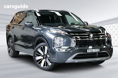 Grey 2025 Mitsubishi Outlander Wagon Exceed 5 Seat (awd)