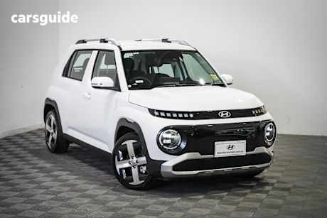 White 2025 Hyundai Inster Wagon 2WD (49Kwh)