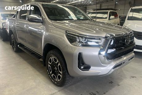 Silver 2022 Toyota Hilux Double Cab Pick Up SR5 + Premium Interior (4X4)