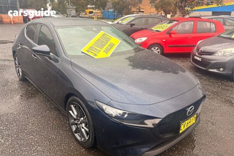 Blue 2019 Mazda 3 Hatchback G20 Evolve