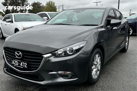 Grey 2018 Mazda 3 Hatchback Maxx Sport