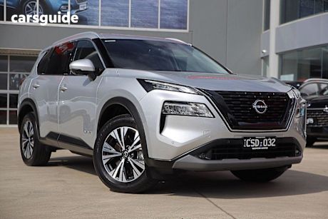 Silver 2023 Nissan X-Trail Wagon ST-L (4WD) E-Power (hybrid)