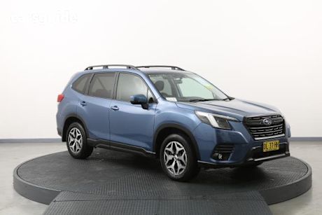 Blue 2024 Subaru Forester Wagon 2.5I (awd)