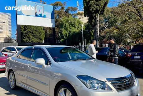 Silver 2012 Toyota Crown Sedan Majesta (Hybrid)