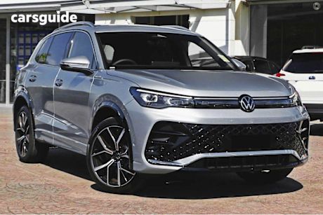 Silver 2025 Volkswagen Tiguan SUV 195TSI R-LINE 4WD