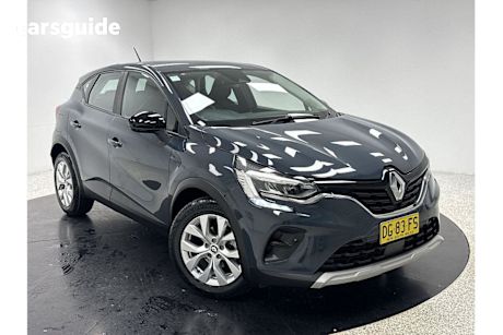 Blue 2023 Renault Captur Hatch LIFE F