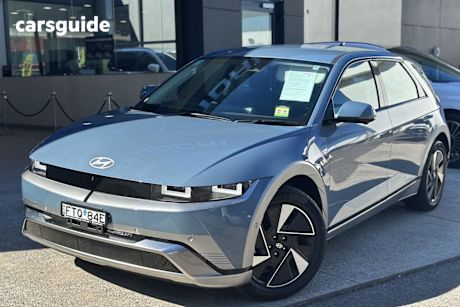 Blue 2024 Hyundai Ioniq 5 Wagon Dynamiq 2WD (84Kwh)