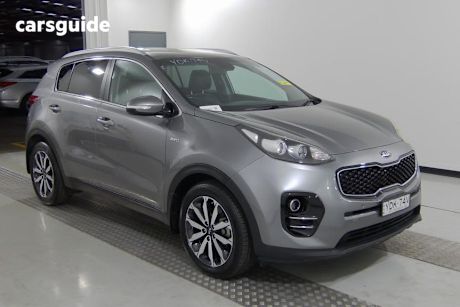 Grey 2017 Kia Sportage Wagon SLI (awd)