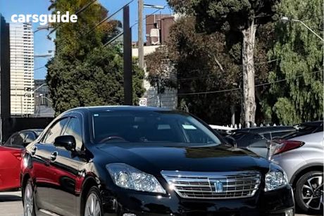 Black 2010 Toyota Crown Sedan Majesta (Hybrid)