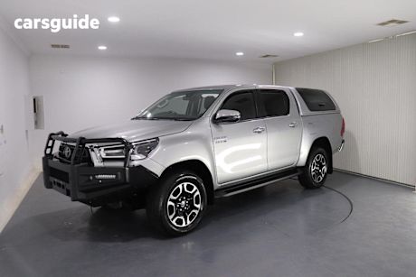 Silver 2022 Toyota Hilux Ute Tray SR5 4X4