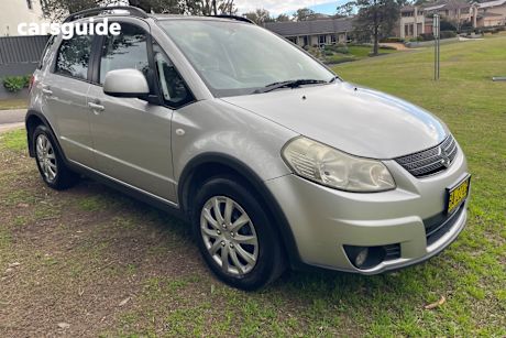 Silver 2009 Suzuki SX4 Hatchback AWD