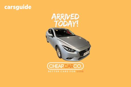 Silver 2018 Mazda 3 Sedan Maxx Sport