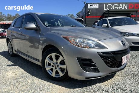Grey 2009 Mazda 3 Hatchback Maxx Sport