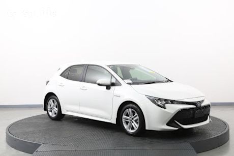 White 2019 Toyota Corolla Hatchback Ascent Sport (hybrid)