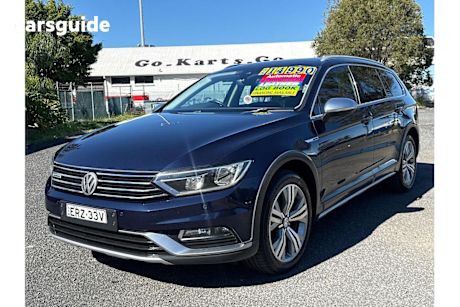 Blue 2016 Volkswagen Passat Wagon Alltrack 140 TDI
