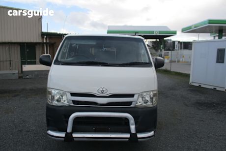 White 2010 Toyota HiAce Van Lwb