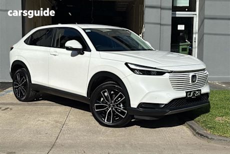White 2022 Honda HR-V Wagon Vi X
