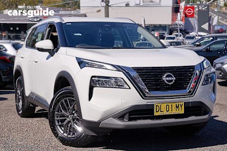 White 2024 Nissan X-Trail SUV ST F