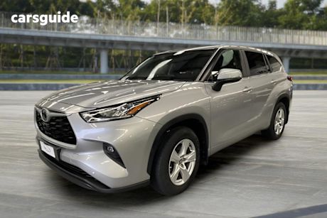 Silver 2023 Toyota Kluger Wagon GX 2WD