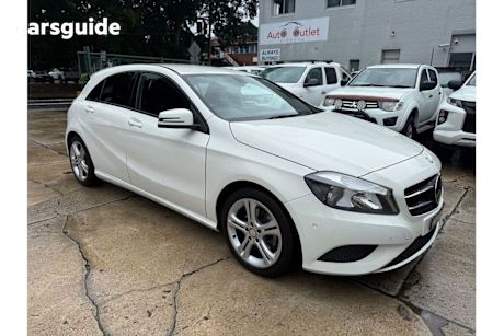 White 2015 Mercedes-Benz A180 Hatchback BE