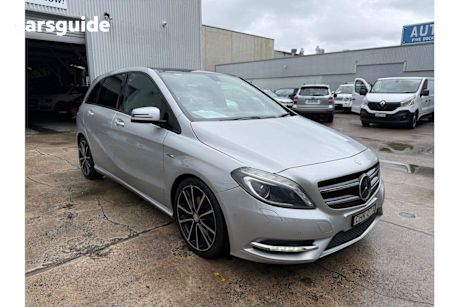 Silver 2012 Mercedes-Benz B200 Hatchback BE