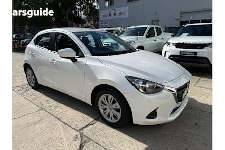 White 2016 Mazda 2 Hatchback NEO