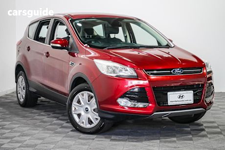 Red 2016 Ford Kuga Wagon Ambiente (fwd)