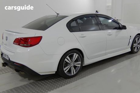White 2013 Holden Commodore Sedan SV6