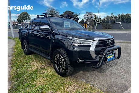 Black 2022 Toyota Hilux Double Cab Pick Up Sr5 (4X4)