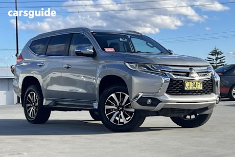 Silver 2015 Mitsubishi Pajero Sport Wagon GLX (4X4)