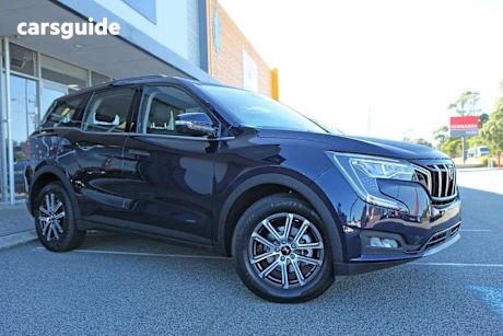 Black 2025 Mahindra XUV700 Wagon Ax7L
