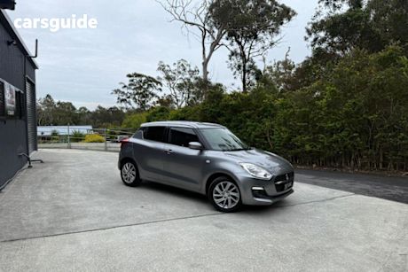 Silver 2021 Suzuki Swift Hatchback GL Navi
