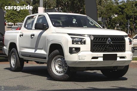 White 2025 Mitsubishi Triton Ute Tray GLX 4X4
