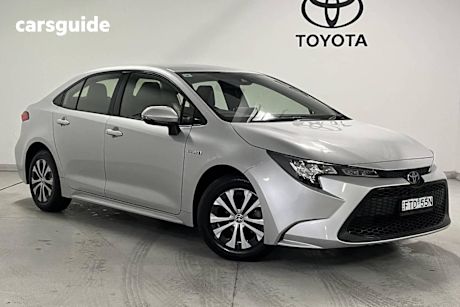 Silver 2021 Toyota Corolla Sedan Ascent Sport