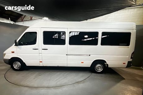 White 2006 Mercedes-Benz Sprinter Commercial