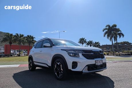 White 2025 Kia Seltos Wagon Sport+ (awd)