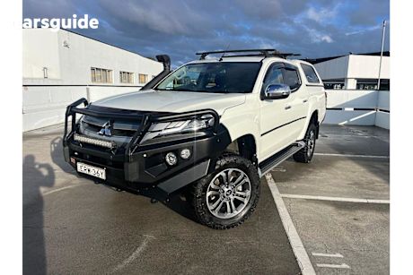 White 2022 Mitsubishi Triton Ute Tray GLS 4X4