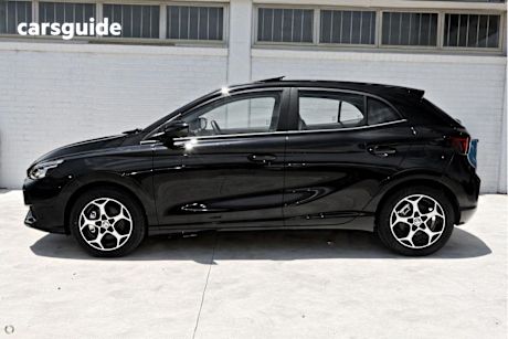 Black 2025 MG MG3 Hatchback Essence Hybrid+