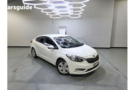 White 2015 Kia Cerato Sedan S