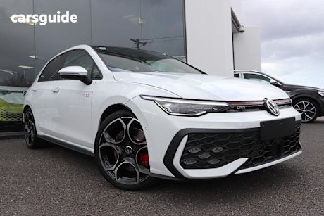 White 2025 Volkswagen Golf Hatch GTI F