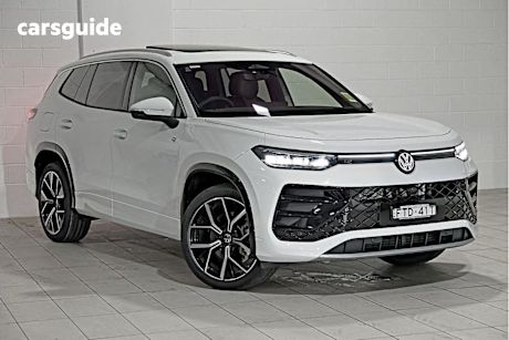 White 2025 Volkswagen Tayron SUV 195TSI R-LINE 4WD