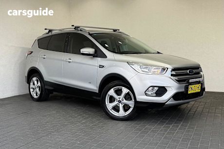 Silver 2019 Ford Escape Wagon Trend (Awd)