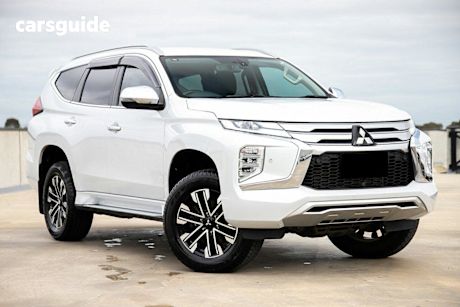 White 2022 Mitsubishi Pajero Sport Wagon Exceed (4Wd) 7 Seat