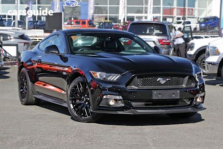 Black 2017 Ford Mustang Coupe GT R