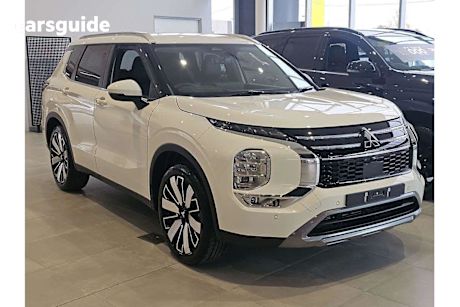 White 2025 Mitsubishi Outlander SUV ASPIRE 4X4