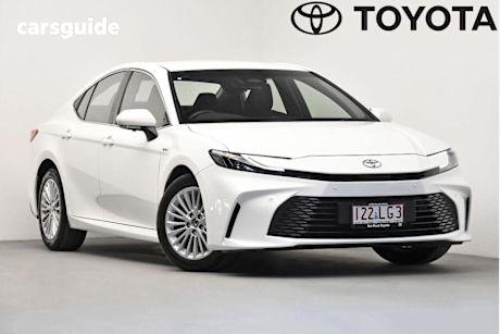 White 2024 Toyota Camry Sedan Ascent Hybrid