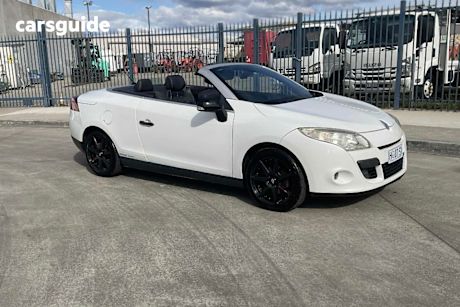 White 2011 Renault Megane Cabriolet Dynamique