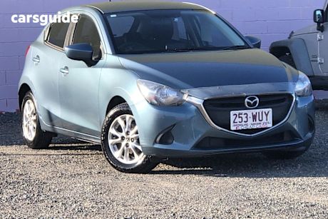 Blue 2016 Mazda 2 Hatchback Maxx